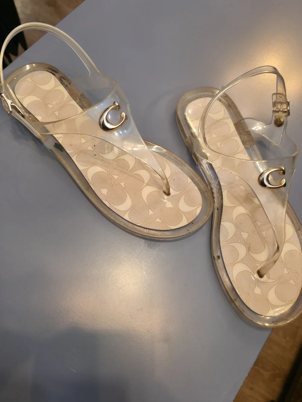 Coach Clear Jelly Thong Sandals in Clear/Beige - Picture 5 of 6